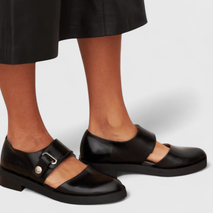 Women's Cut-Out Buckle Strap Flat Shoes