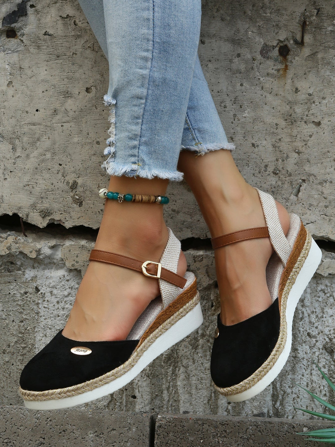 Women's Orthopedic Woven Cushioned Sandals