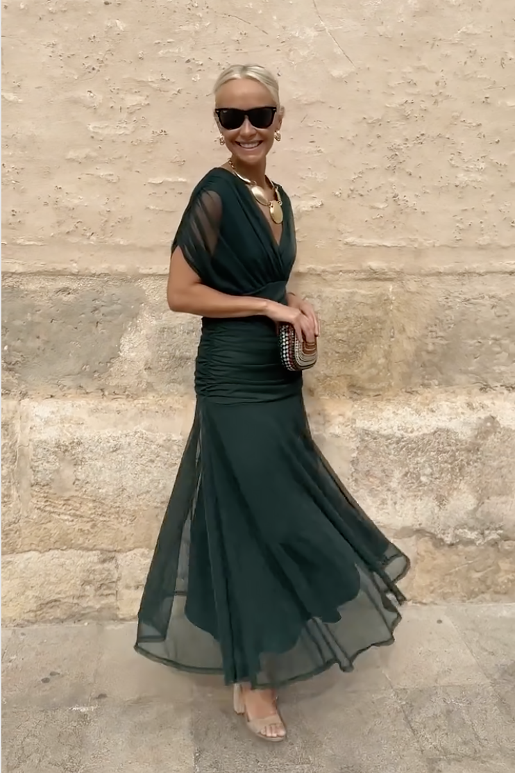 Women's V-Neck Maxi Dress with Pleated Waist