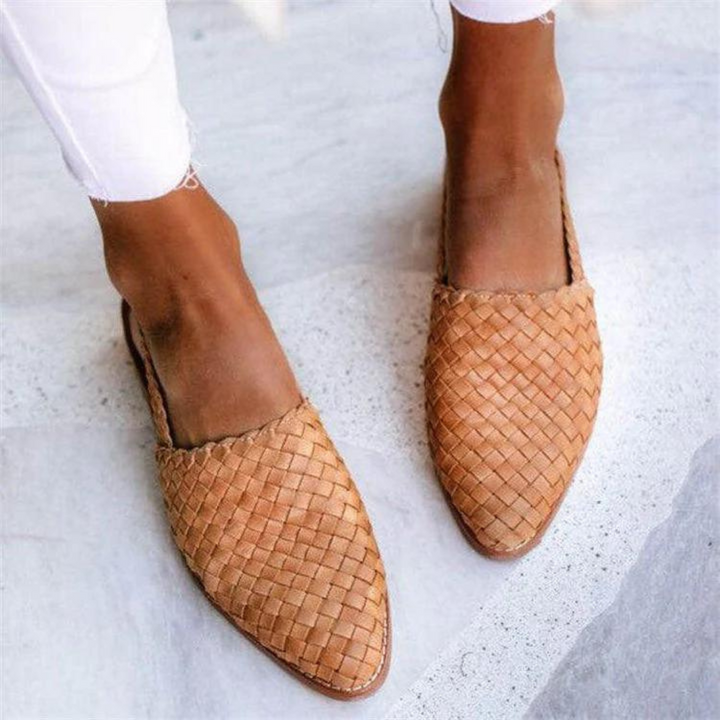 Women's Woven Vegan Leather Pointed Toe Loafers