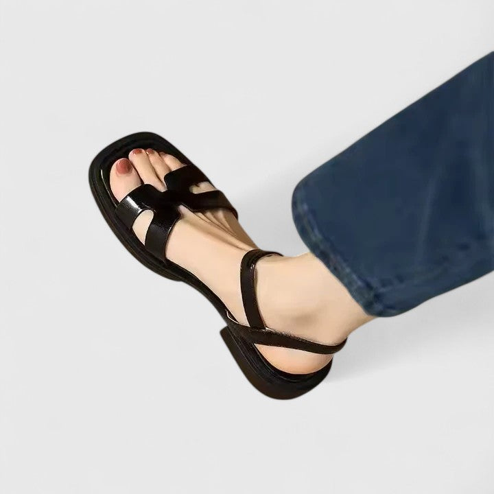 Women's Ankle Strap Flat Sandals Cushioned Footbed